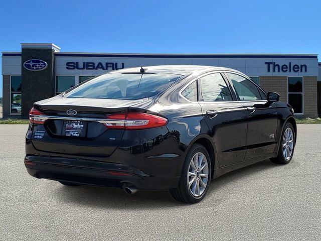 Used 2017 Ford Fusion Energi SE FWD image 4