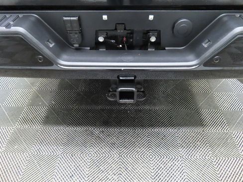 Used 2023 GMC Sierra 2500 Denali w/ Denali Black Diamond Edition image 40