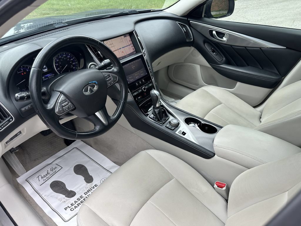 Used 2015 INFINITI Q50 Premium w/ Navigation Package RWD image 7