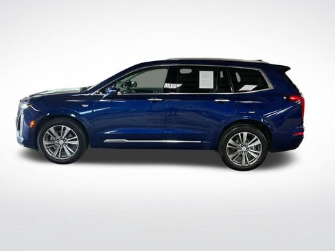 Used 2025 Cadillac XT6 Premium Luxury w/ LPO, Floor Liner Package AWD/4WD image 2