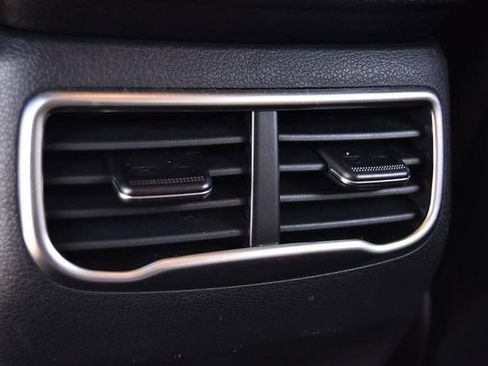 Used 2021 Hyundai Santa Fe SEL w/ Cargo Package image 21