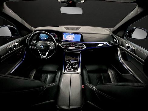 Used 2023 BMW X5 xDrive40i AWD/4WD image 11