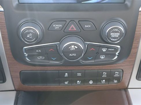 Used 2018 RAM 1500 Laramie w/ Convenience Group image 21