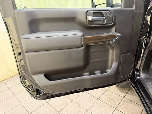 Used 2024 Chevrolet Silverado 2500 LT w/ Convenience Package AWD/4WD image 23