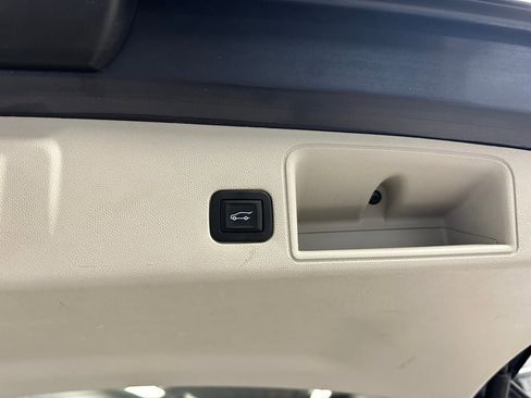 Used 2019 GMC Terrain Denali w/ Driver Alert Package II image 27