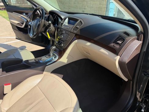 Used 2011 Buick Regal CXL w/ RL3 Preferred Equipment Group FWD image 25