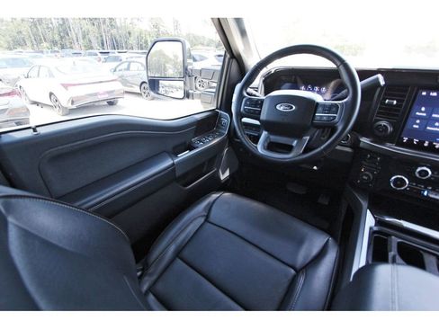 Certified 2024 Ford F350 Lariat w/ Lariat Ultimate Package AWD/4WD image 11