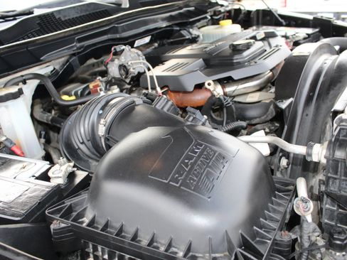 Used 2016 RAM 3500 Lone Star image 29