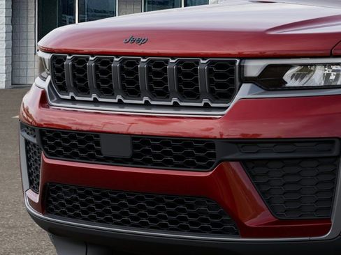 New 2026 Jeep Grand Cherokee L 4WD image 11