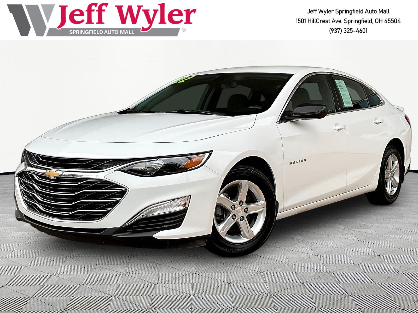 Used 2022 Chevrolet Malibu LS w/ LPO, Convenience Package 1 FWD image 1