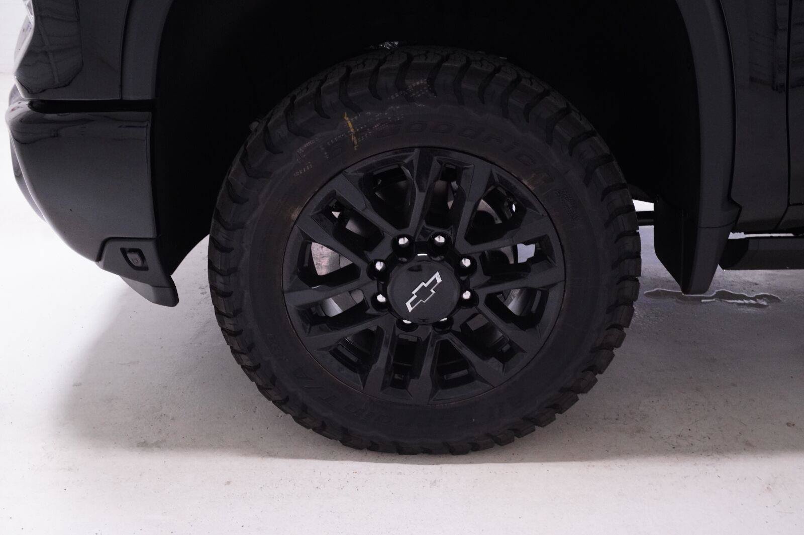 New 2026 Chevrolet Silverado 2500 High Country w/ High Country Premium Package AWD/4WD image 41