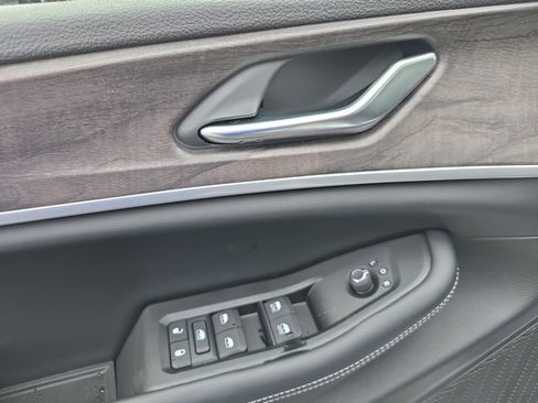 New 2026 Jeep Grand Cherokee L 4WD image 14