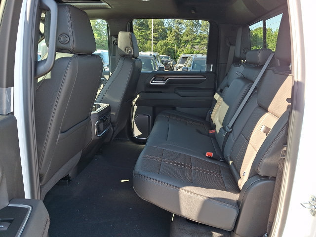 New 2026 Chevrolet Silverado 2500 High Country w/ Technology Package AWD/4WD image 5