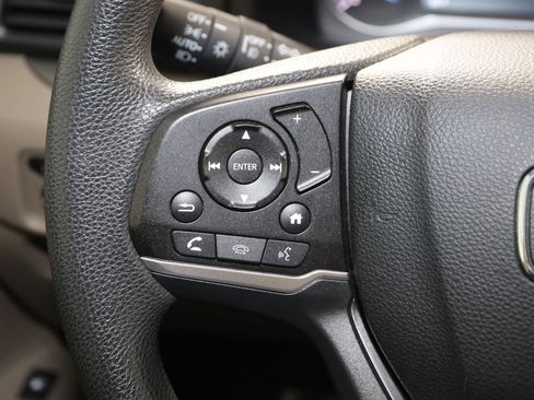Used 2020 Honda Pilot EX image 29