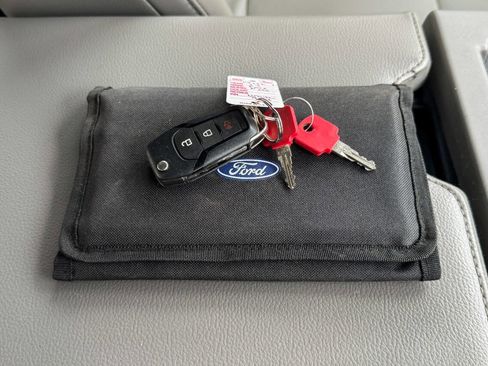 Used 2017 Ford F250 XL w/ Power Equipment Group image 35