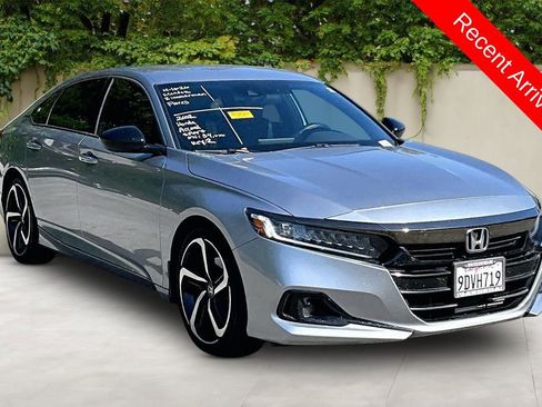 Used 2022 Honda Accord Sport image 1