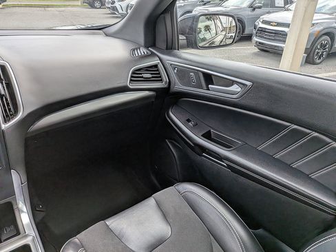 Used 2022 Ford Edge ST AWD/4WD image 34