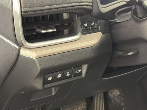 Used 2026 Toyota Grand Highlander AWD Hybrid image 13