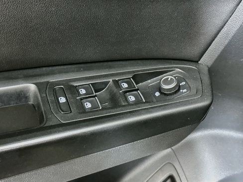 Used 2019 Volkswagen Atlas SEL FWD image 15