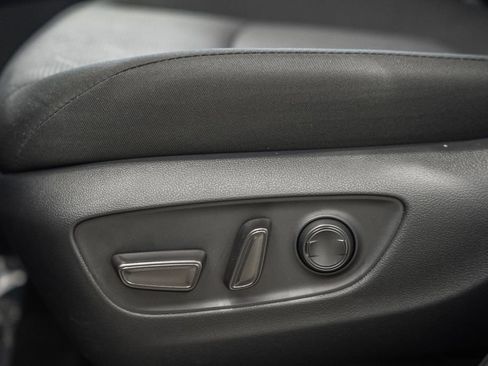 Used 2025 Toyota RAV4 XLE image 35