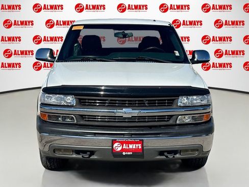 Used 2002 Chevrolet Silverado 1500 LT image 2