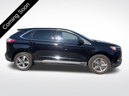 Used 2022 Ford Edge SEL w/ Convenience Package image 4