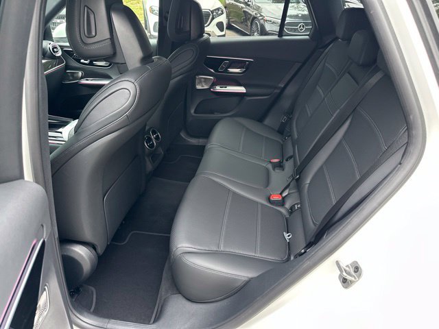 Certified 2026 Mercedes-Benz GLC 300 image 9