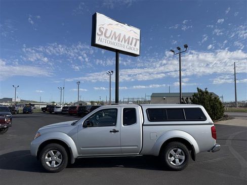 Used 2012 Nissan Frontier SV w/ SV Premium Utility Pkg AWD/4WD image 1