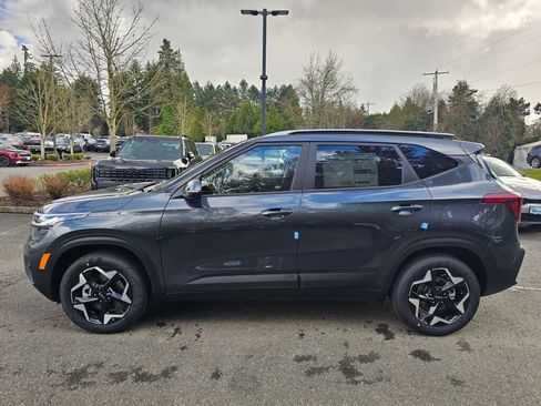 New 2026 Kia Seltos S image 8