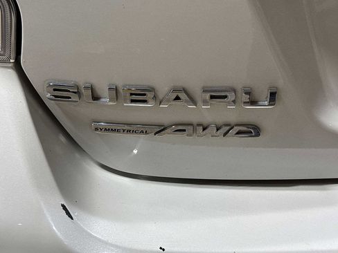 Used 2016 Subaru Impreza 2.0i Premium image 25