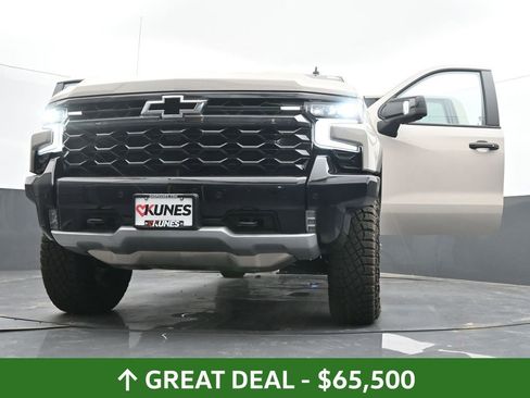 Used 2026 Chevrolet Silverado 1500 ZR2 w/ Dark Appearance Package AWD/4WD image 76