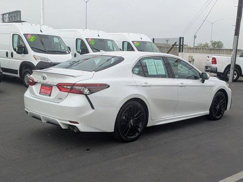 Used 2024 Toyota Camry XSE FWD image 8