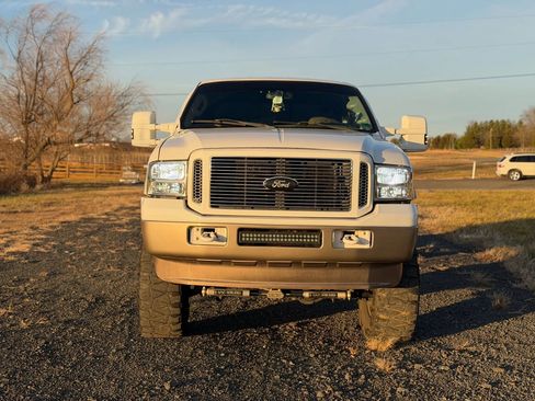Used 2005 Ford F250 XL image 6