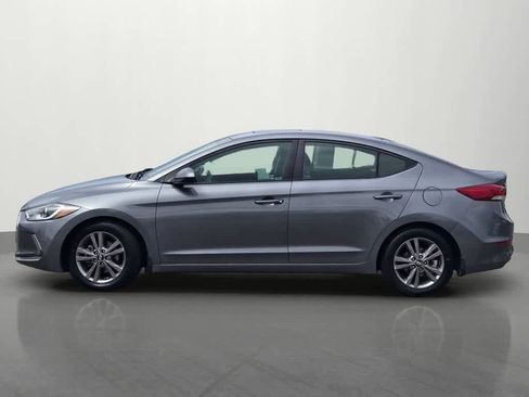 Used 2018 Hyundai Elantra Value Edition FWD image 3