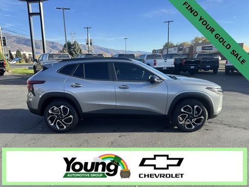 New 2026 Chevrolet Trax RS w/ Sunroof Package image 8