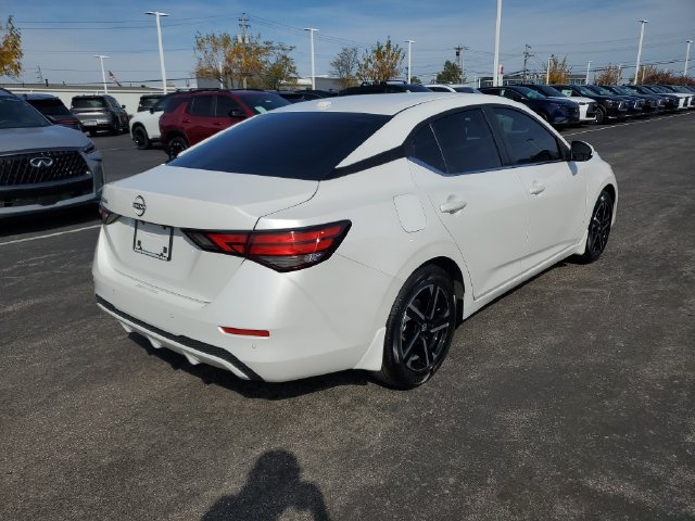 Certified 2025 Nissan Sentra SV FWD image 4