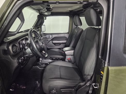 Used 2021 Jeep Wrangler Sport AWD/4WD image 11