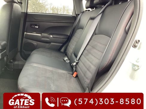 Used 2025 Mitsubishi Outlander Sport SE AWD/4WD image 14