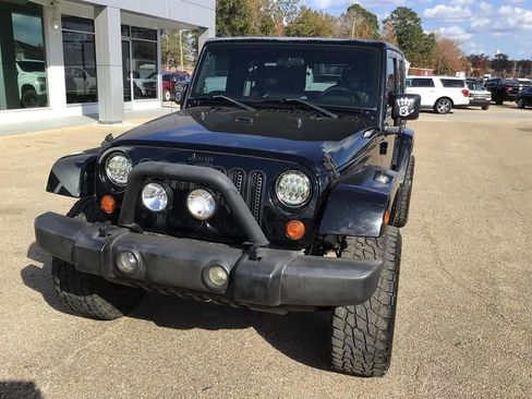 Used 2008 Jeep Wrangler Unlimited Sahara image 5