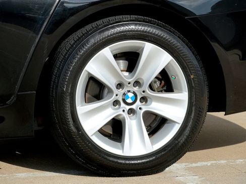 Used 2012 BMW 528i Sedan RWD image 28