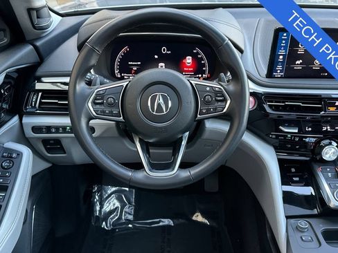 Used 2025 Acura MDX FWD w/ Technology Package image 16