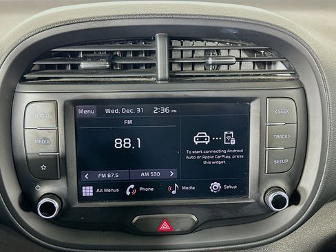 Used 2024 Kia Soul LX w/ Option Group 015 image 19