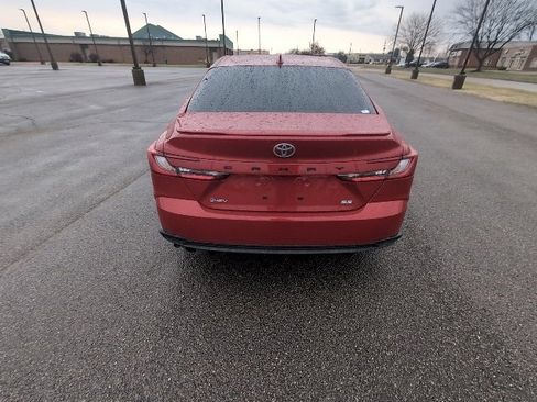 Certified 2025 Toyota Camry SE image 4