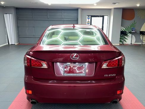 Used 2013 Lexus IS 250 w/ Premium Pkg Value Edition image 5