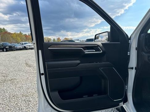 Used 2023 GMC Sierra 1500 Elevation w/ X31 Off-Road Package AWD/4WD image 22