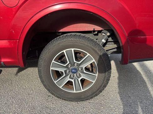 Used 2015 Ford F150 XLT w/ Equipment Group 302A Luxury image 14