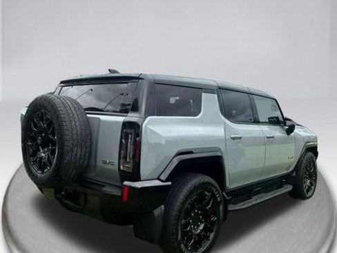 Used 2024 GMC Hummer EV 2X w/ LPO, Illumination Package AWD/4WD image 10