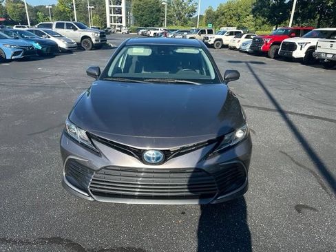 Used 2024 Toyota Camry LE FWD image 8