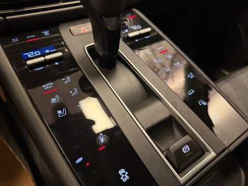 New 2026 Porsche Macan S image 22