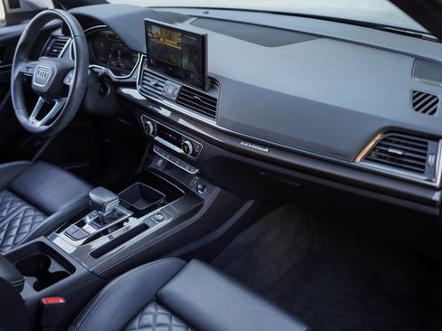 Used 2023 Audi SQ5 Premium Plus w/ Premium Plus Package image 19
